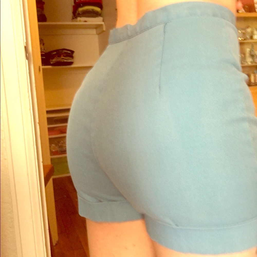 Adorable Vintage High Waist Pinup Shorts
